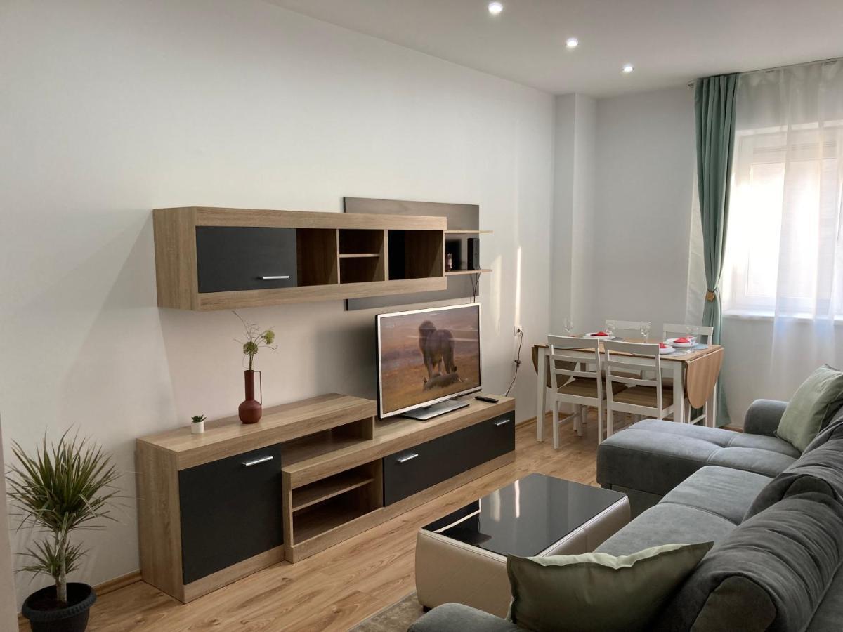 Laroka House Rin Grand Residence Modern Apartment Bukarest Exteriör bild