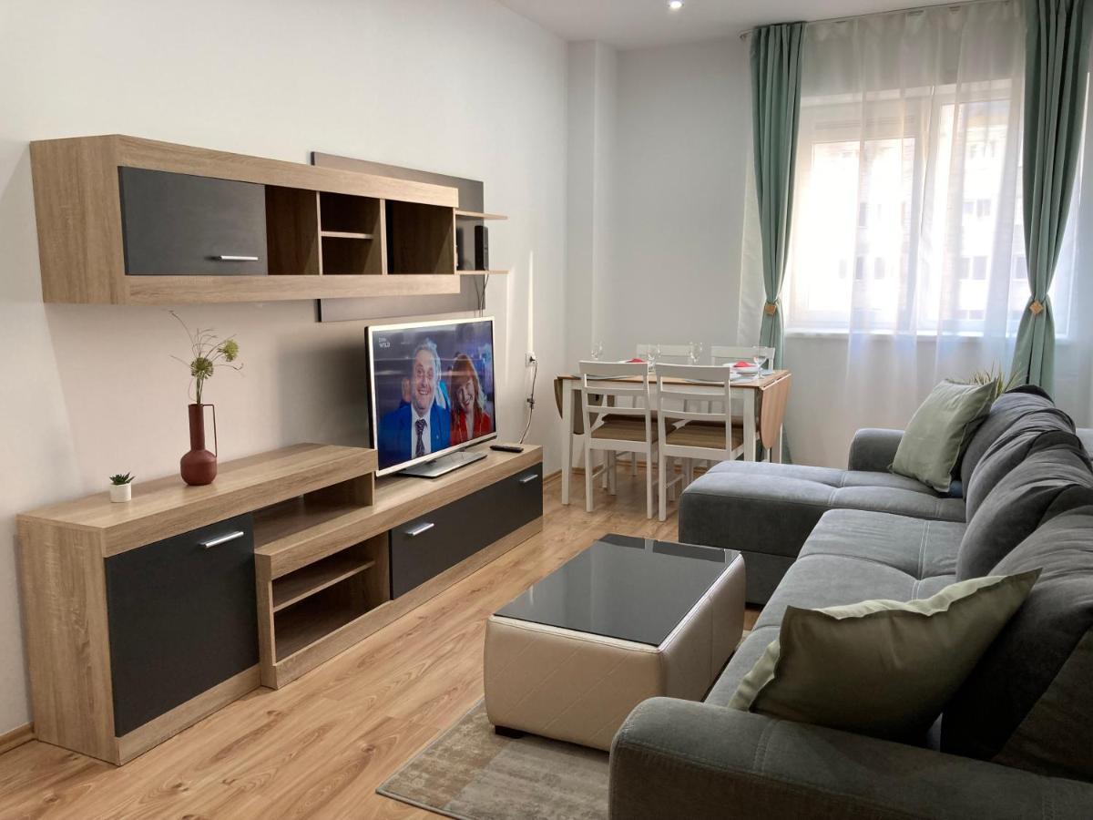 Laroka House Rin Grand Residence Modern Apartment Bukarest Exteriör bild